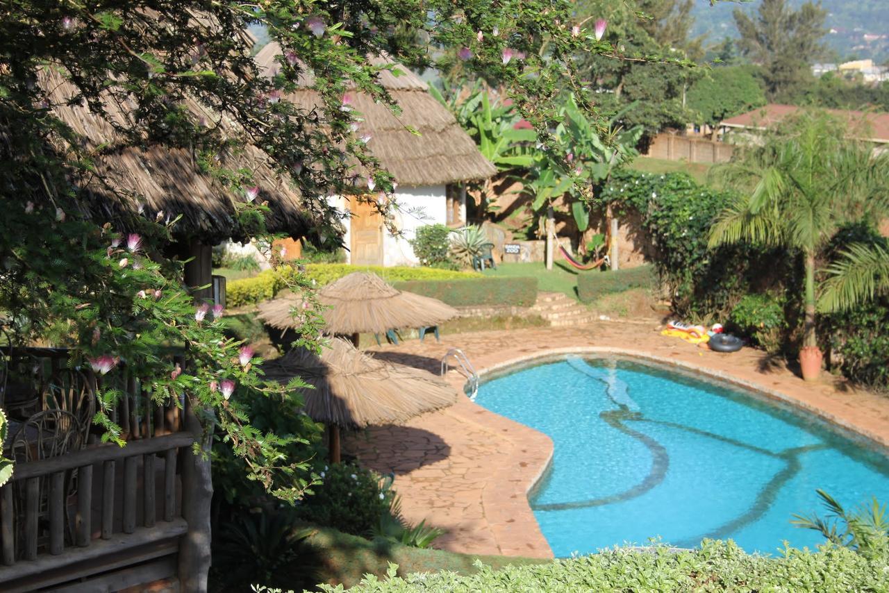 Banda Lodge Masaka Exterior photo