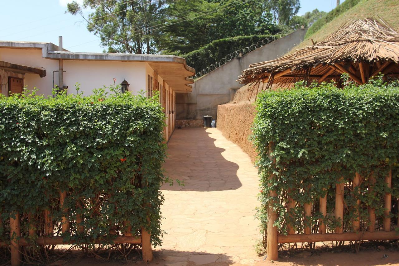 Banda Lodge Masaka Exterior photo